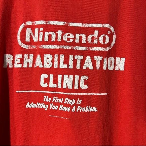 Vintage 2000 Nintendo Rehabilitation Clinic Graphic Print Red Short Sleeve Shirt - Picture 6 of 9